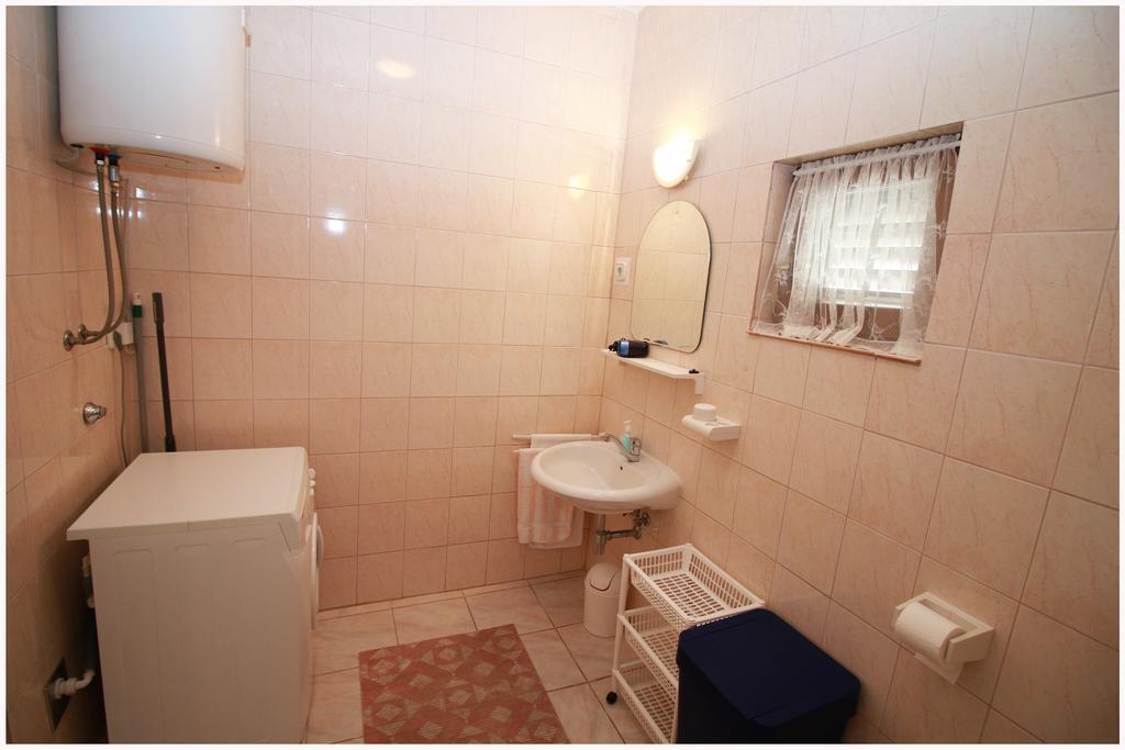 Apartment Benjamin Rogoznica  Eksteriør billede
